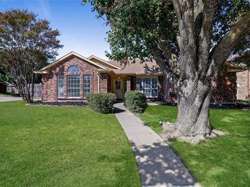 3405  Tulip Lane 
