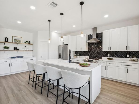 2516  Sunridge Road , Carrollton Texas 75006