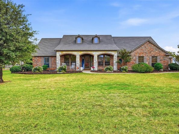 2108  Meadow Springs Drive , Haslet Texas 76052