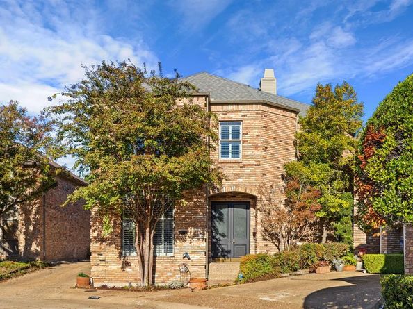 4134  Crossing Lane , Dallas Texas 75220