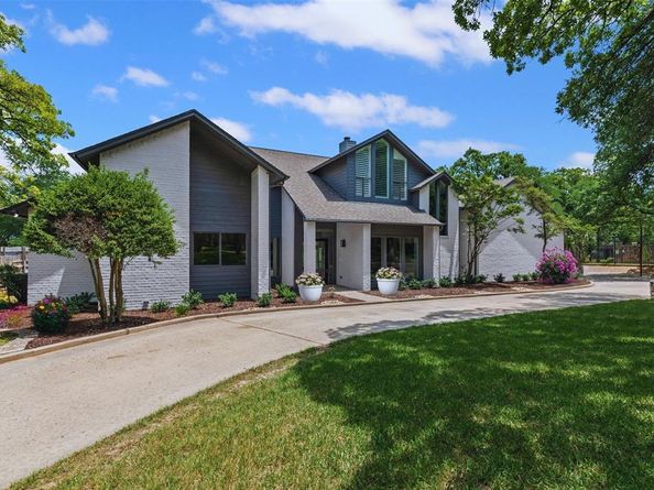 2109  Greta Lane , Fort Worth Texas 76120