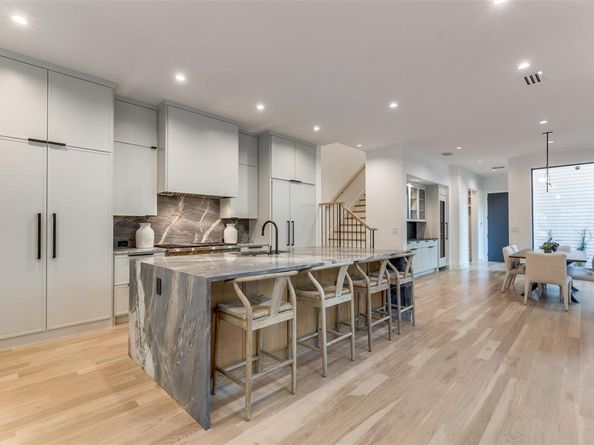 4214  Hawthorne Avenue , Dallas Texas 75219