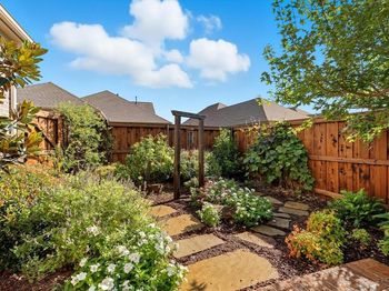 4815  Beaver Creek Drive 