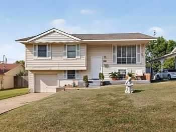 1109  Montclair Drive 