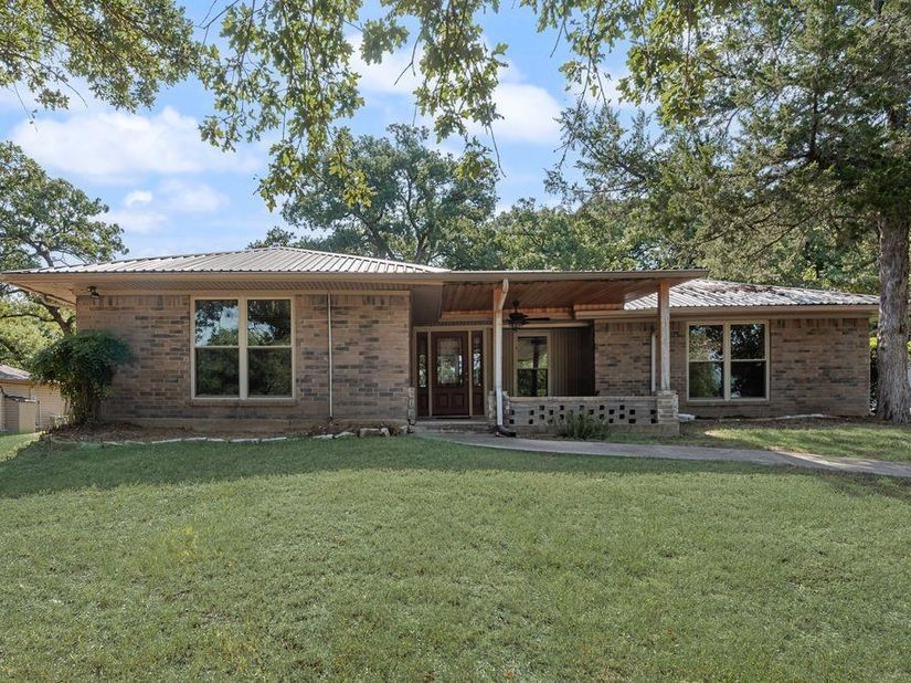 5700 N Ann Lane N, Fort Worth Texas 76140