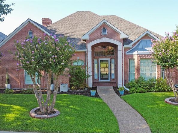 1012  Murl Drive , Irving Texas 75062