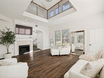 2600  Dunbar Drive 