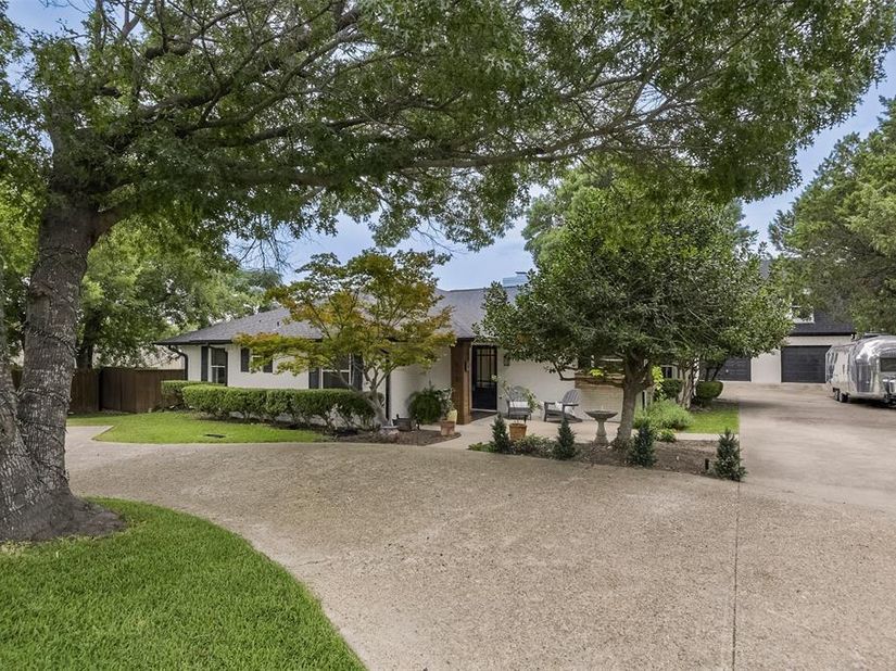 510 N Clark Road , Duncanville Texas 75116