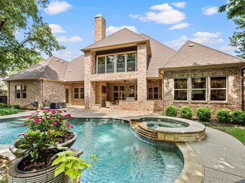 6804  Whittier Lane 