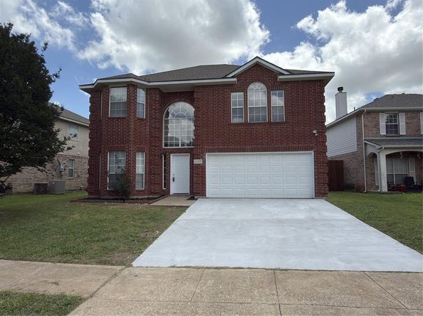 5607  Creekhollow Drive , Arlington Texas 76018