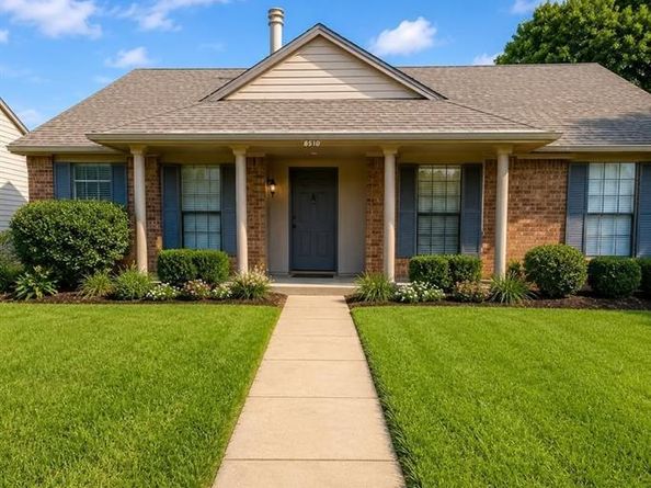 8510  Kensington Drive , Rowlett Texas 75088