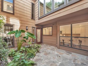 3119  Golden Oak Court 