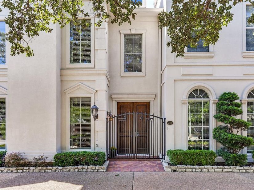 7411  Inwood Road , Dallas Texas 75209