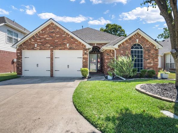 7518  Vista Creek  , Sachse Texas 75048