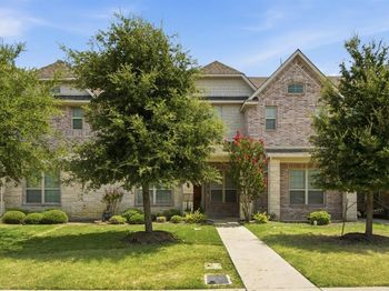 4818  Empire Way 