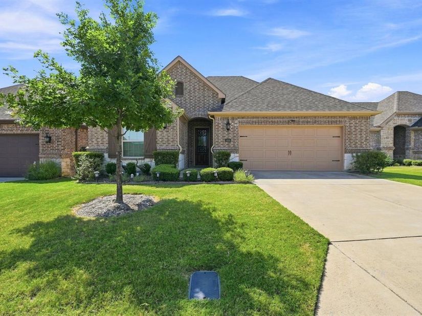 2908  Cascada Way  2908, Mansfield Texas 76063