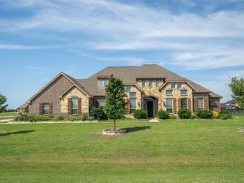 415  Silver Spur Trail 