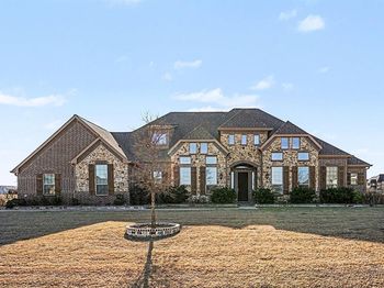 415  Silver Spur Trail 