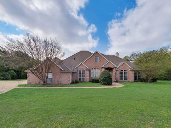 102  Dobbs Road 