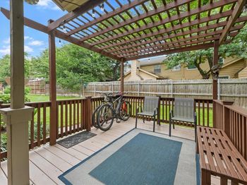 1463  Meadowood Village Drive 