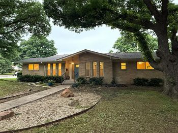 1116  Elizabeth Lane 