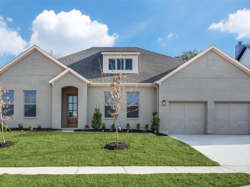 782  Sterling Drive , Benbrook Texas 76126