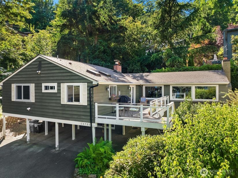 13731 42nd Place NE, Seattle WA 98125