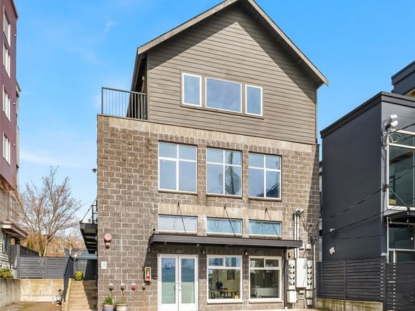 1502 NW 52nd Street, Seattle WA 98107