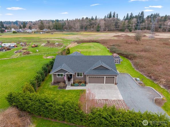 1402 S Machias Road, Snohomish WA 98290
