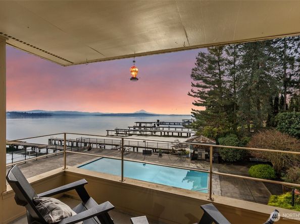 1600 43rd Avenue E 211, Seattle WA 98112