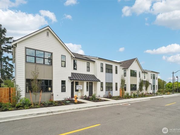 4265 Stossel Avenue, Carnation WA 98014