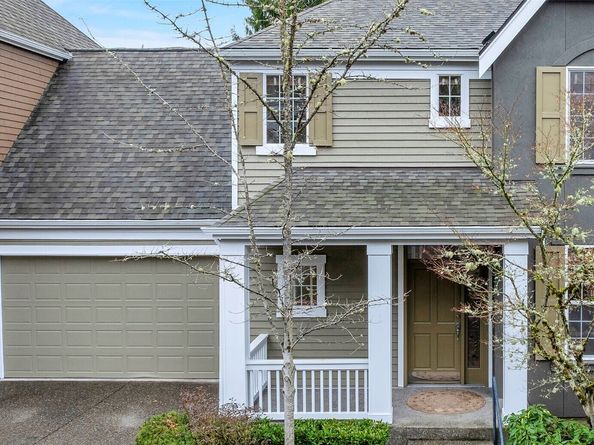 6441 SE Cougar Mountain Way, Bellevue WA 98006