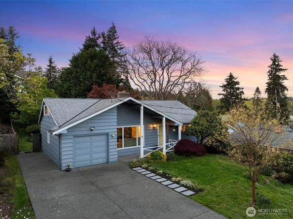 2532 NE 108th Place, Seattle WA 98125