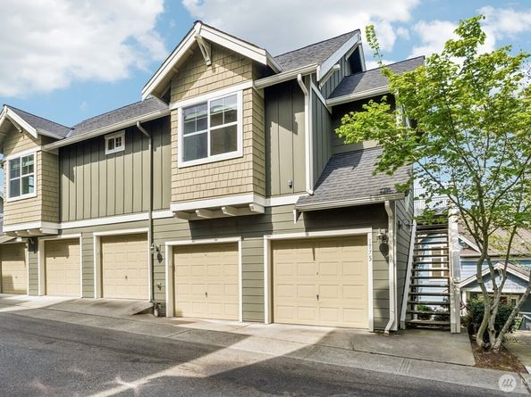 1775 27th Lane NE, Issaquah WA 98029