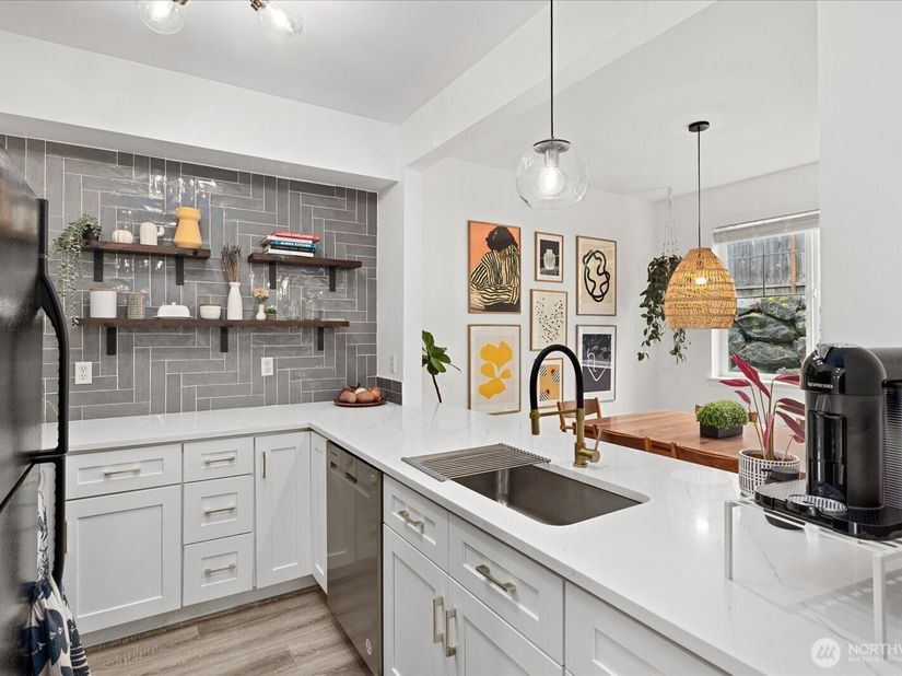 13000 Admiralty Way D103, Everett WA 98204