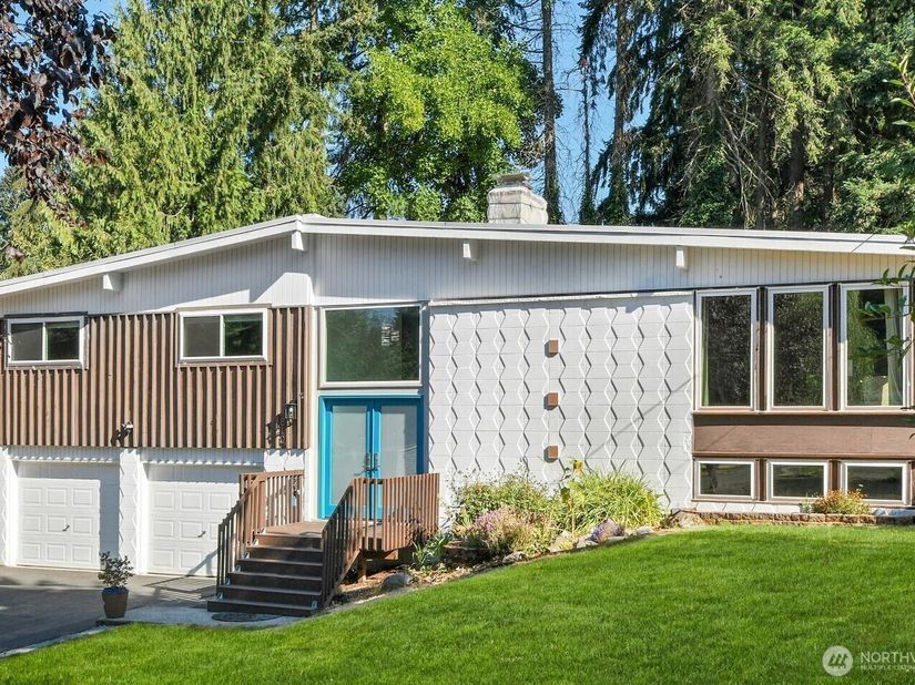 810 S 301st Place, Federal Way WA 98003