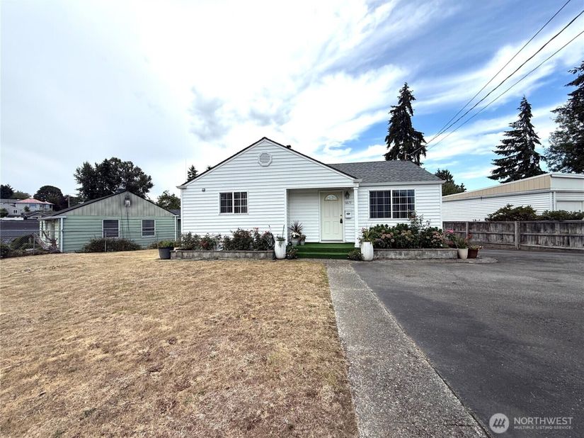11829 76 Avenue S, Seattle WA 98178