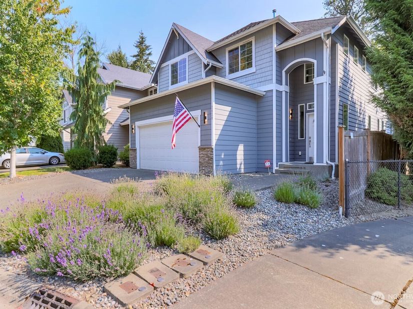 2828 S 357th Court, Federal Way WA 98003