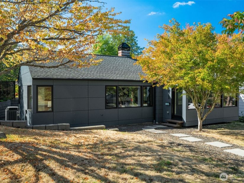5623 NE 59th Street, Seattle WA 98105