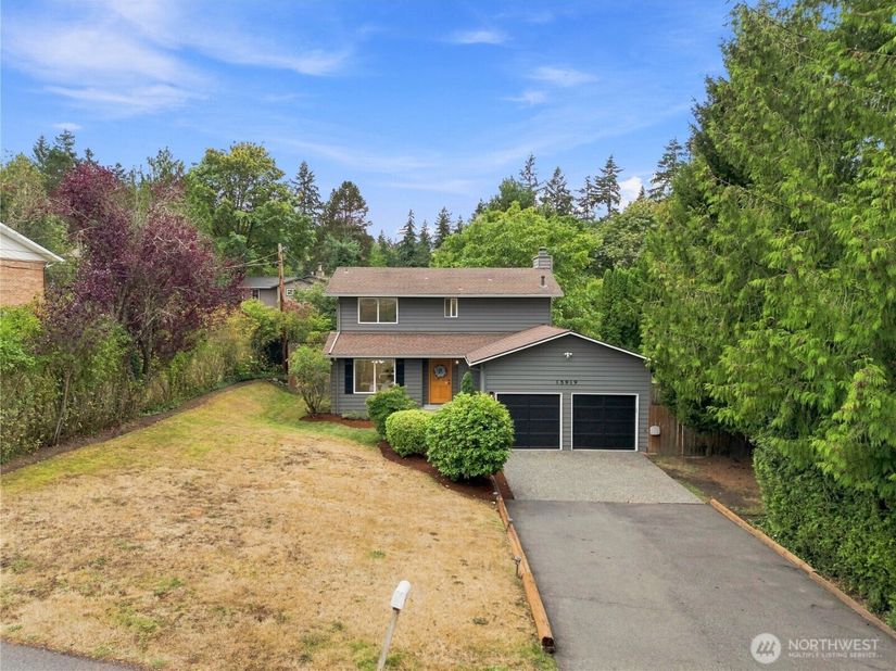 15919 82nd Place NE, Kenmore WA 98028
