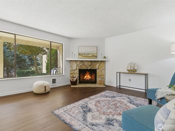 26425 Pennsylvania Avenue NE