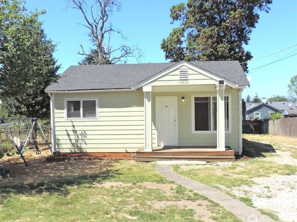 10233 10th Avenue SW, Seattle WA 98146