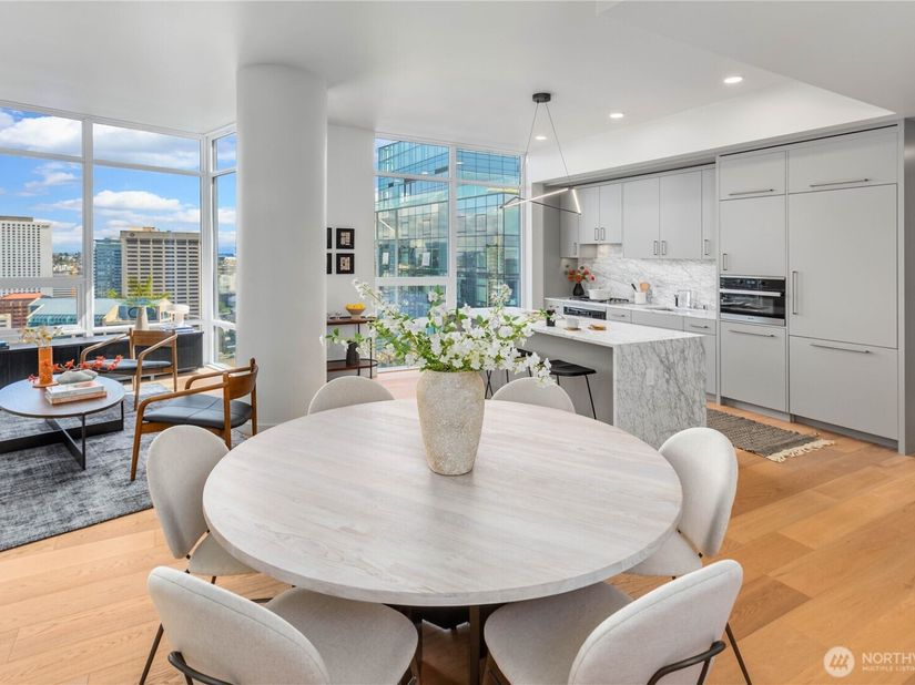 121 Stewart Street 3702, Seattle WA 98101