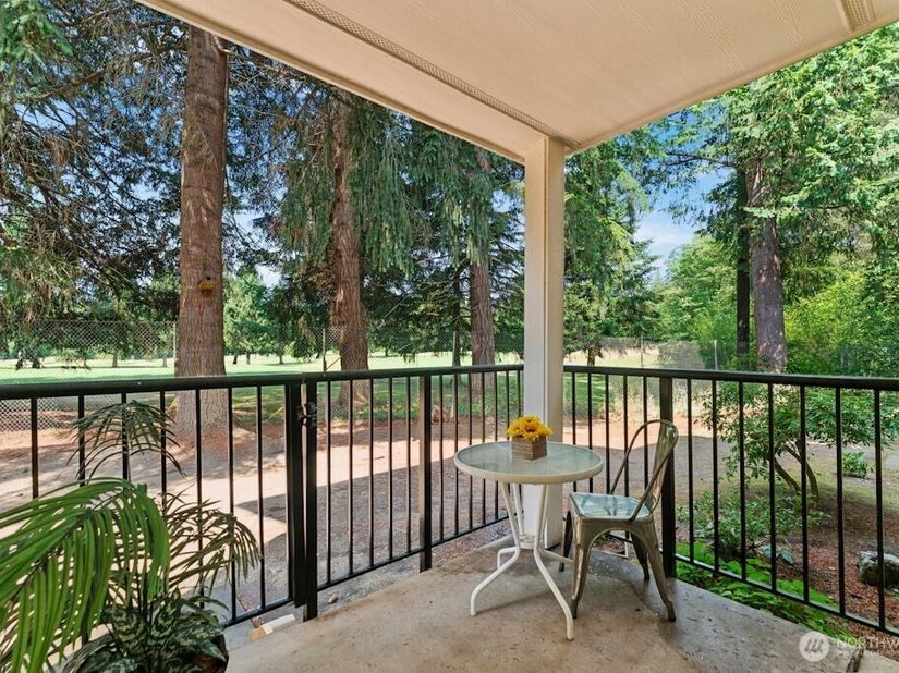 14602 NE 51st Street D1, Bellevue WA 98007