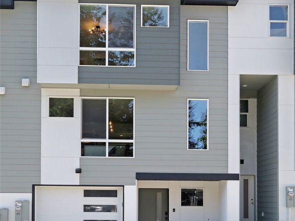 222 124th Street SW U2, Everett WA 98204