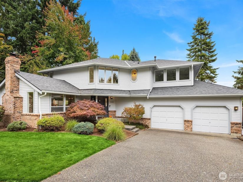12138 NE 166th Place, Bothell WA 98011