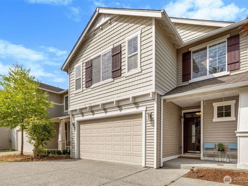 1008 81st Drive SE, Lake Stevens WA 98258