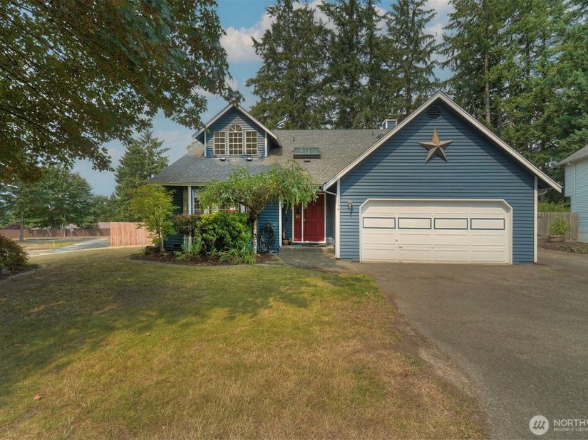 1596 NW Duesenberg Court, Silverdale WA 98383