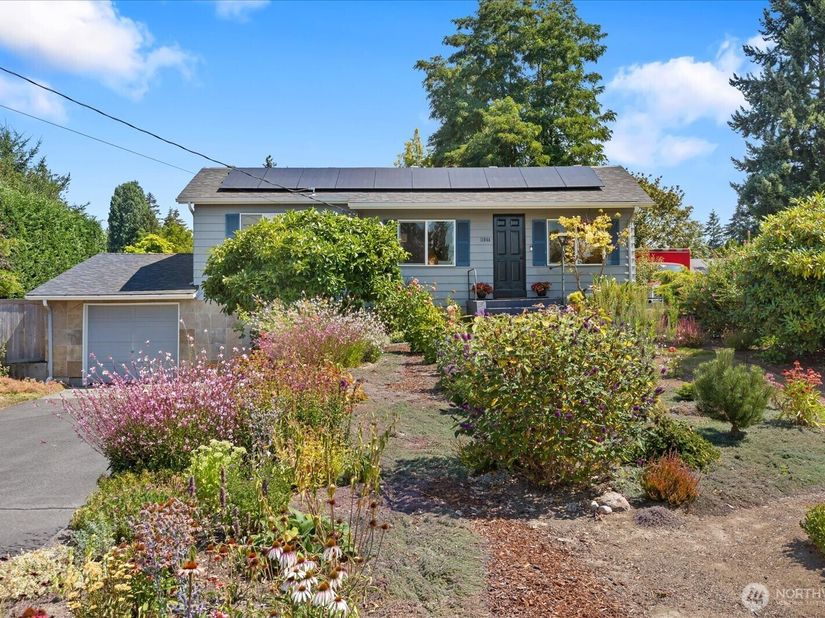 11044 26th Avenue SW, Seattle WA 98146
