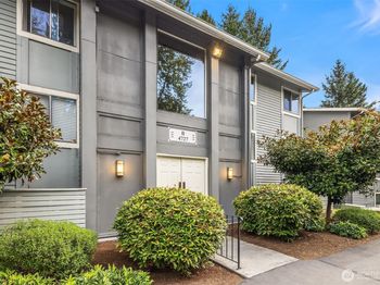 4727 W Lake Sammamish Parkway SE